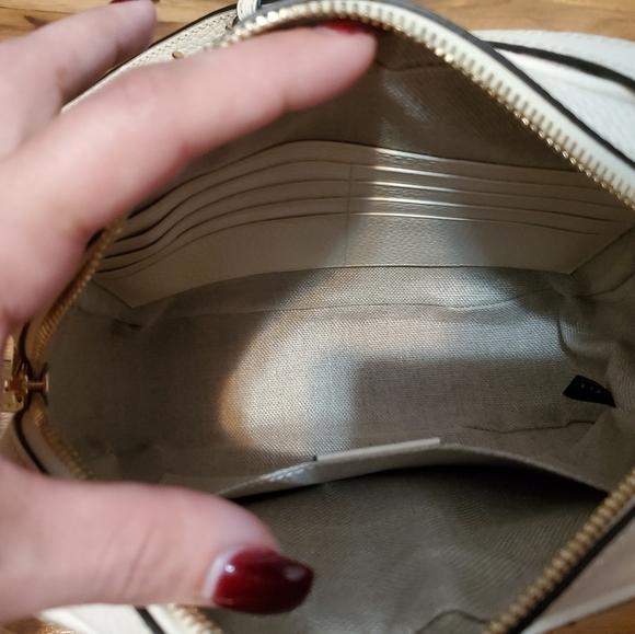 COPY - Gucci bree cross body bag - Picture 2 of 8